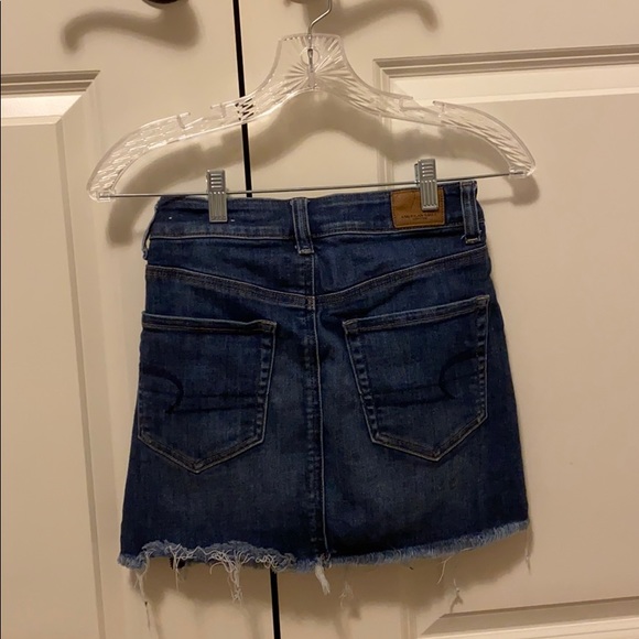 american eagle dark denim jean skirt - Picture 4 of 4